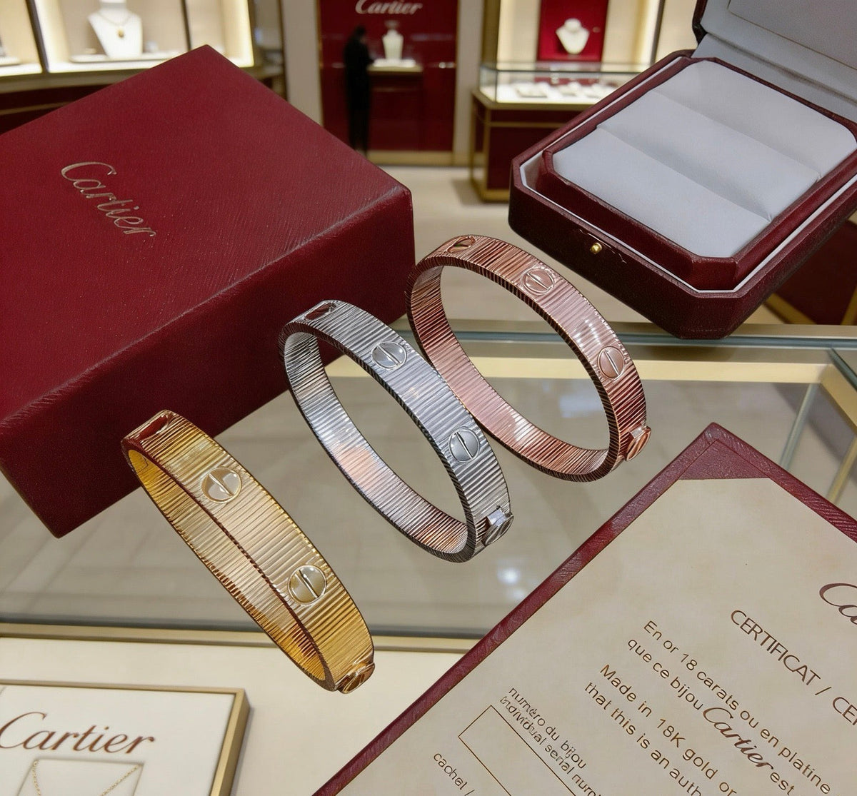 Martin Graham bracelet in polished metal-tone – front view