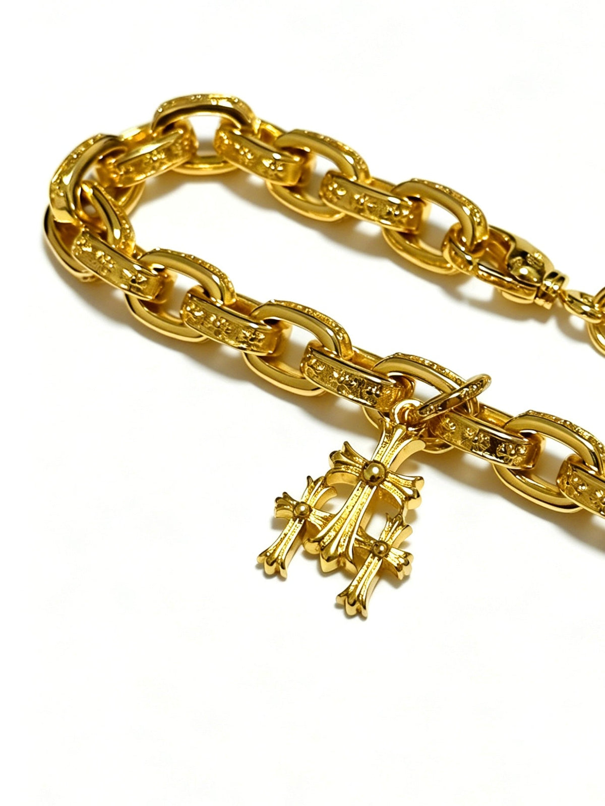 Martin Graham bracelet in polished metal-tone – detail view