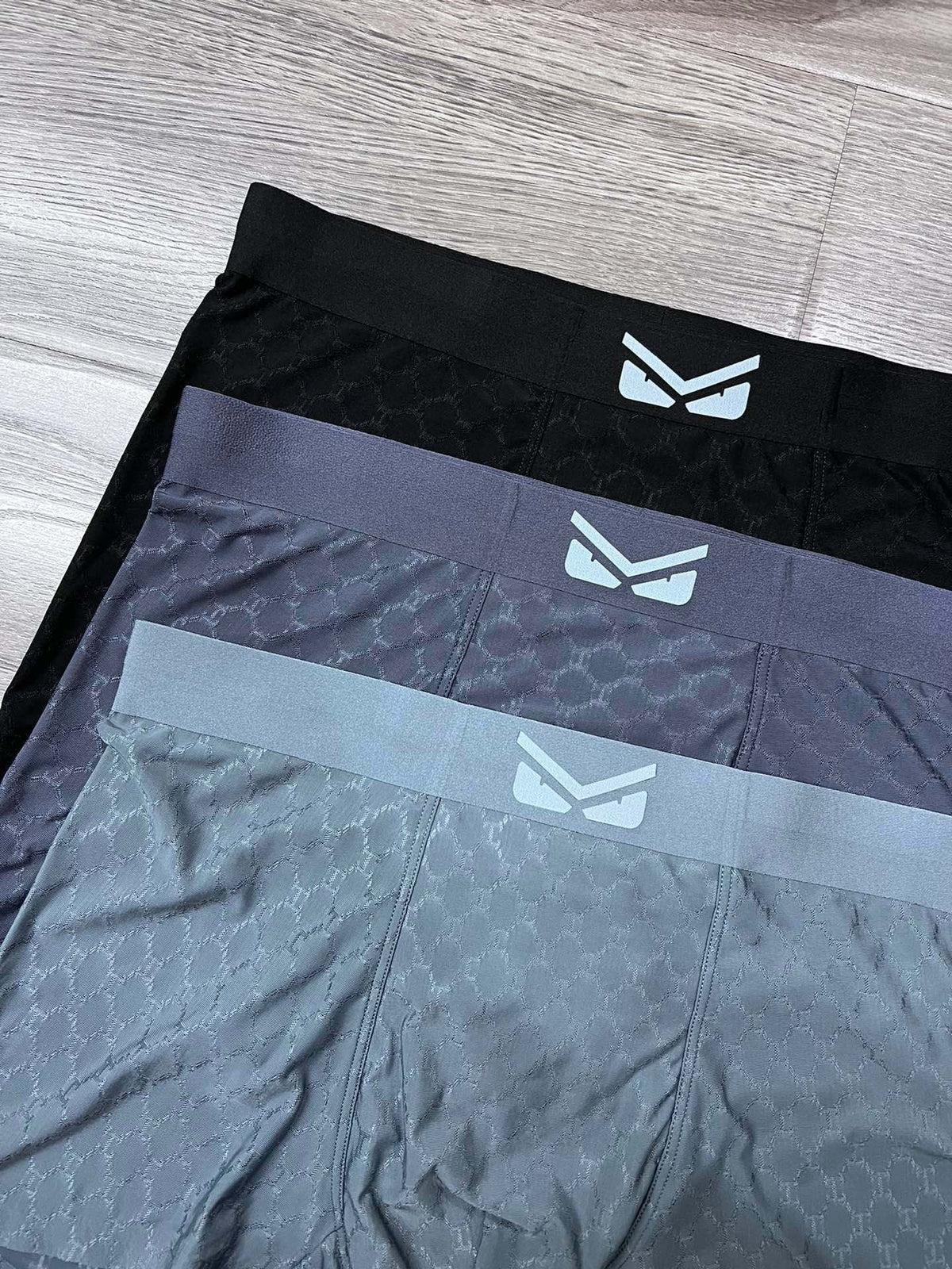 Fendi Graphic Emblem Details Men's Boxer Briefs - 3-Piece Box