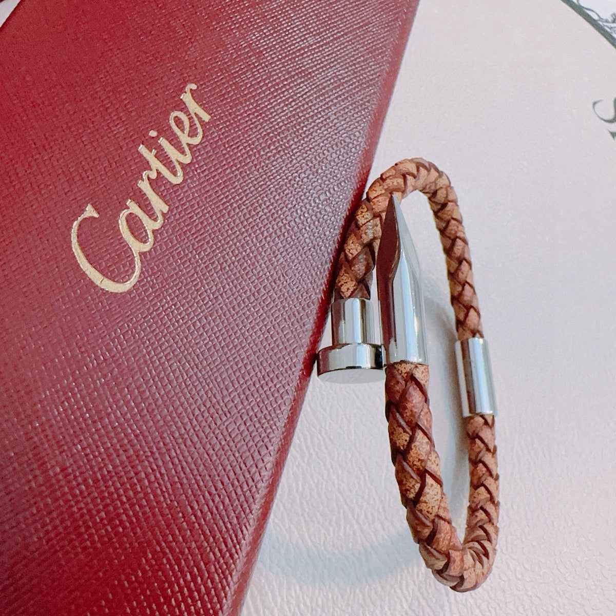 Martin Graham bracelet in polished metal-tone – detail view