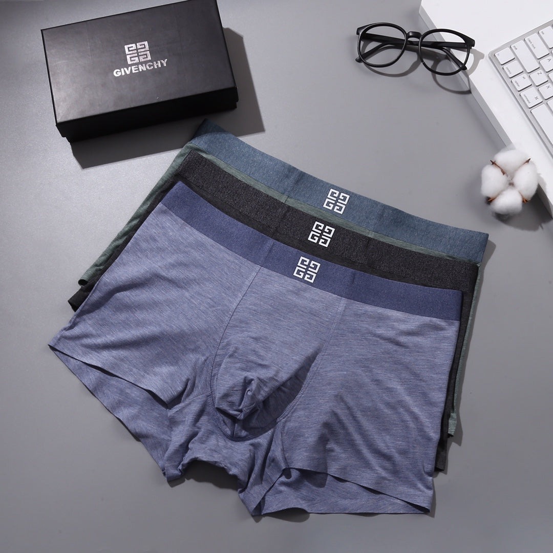 Givenchy Small Emblem Details Men's Boxer Briefs - 3-Piece Box