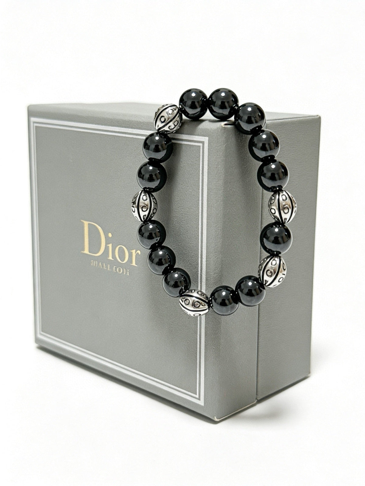 Martin Graham bracelet in polished metal-tone – detail view
