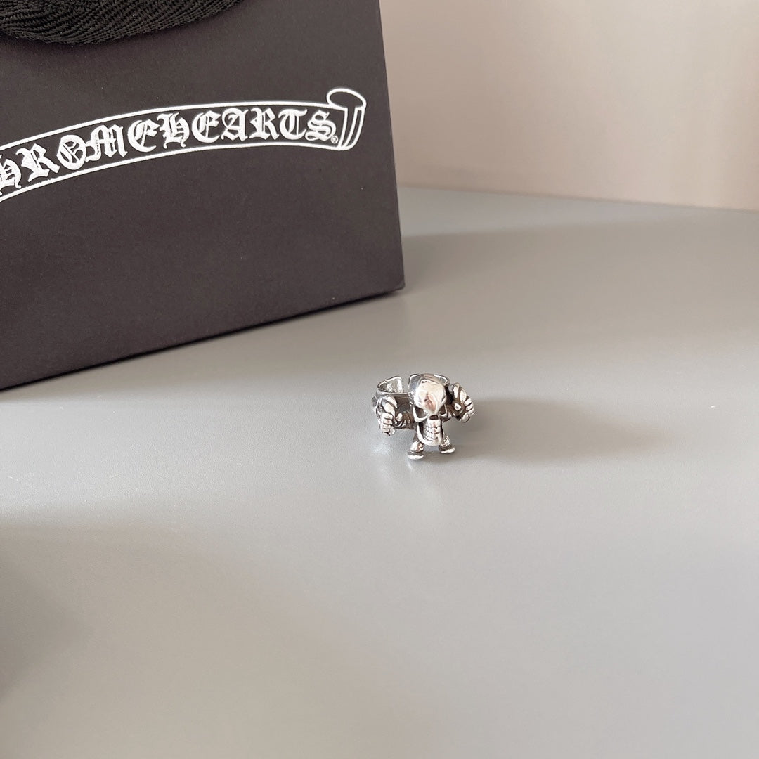 Martin Graham ring in polished metal-tone – detail view