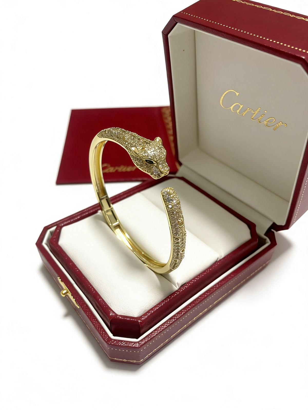 Martin Graham bracelet in polished metal-tone – detail view