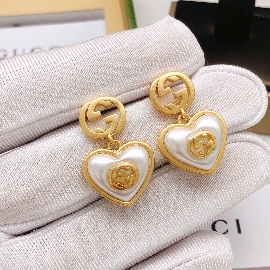 Heart Stud Earrings in Silver-Tone – Crystal Detail – Design 002 detail view