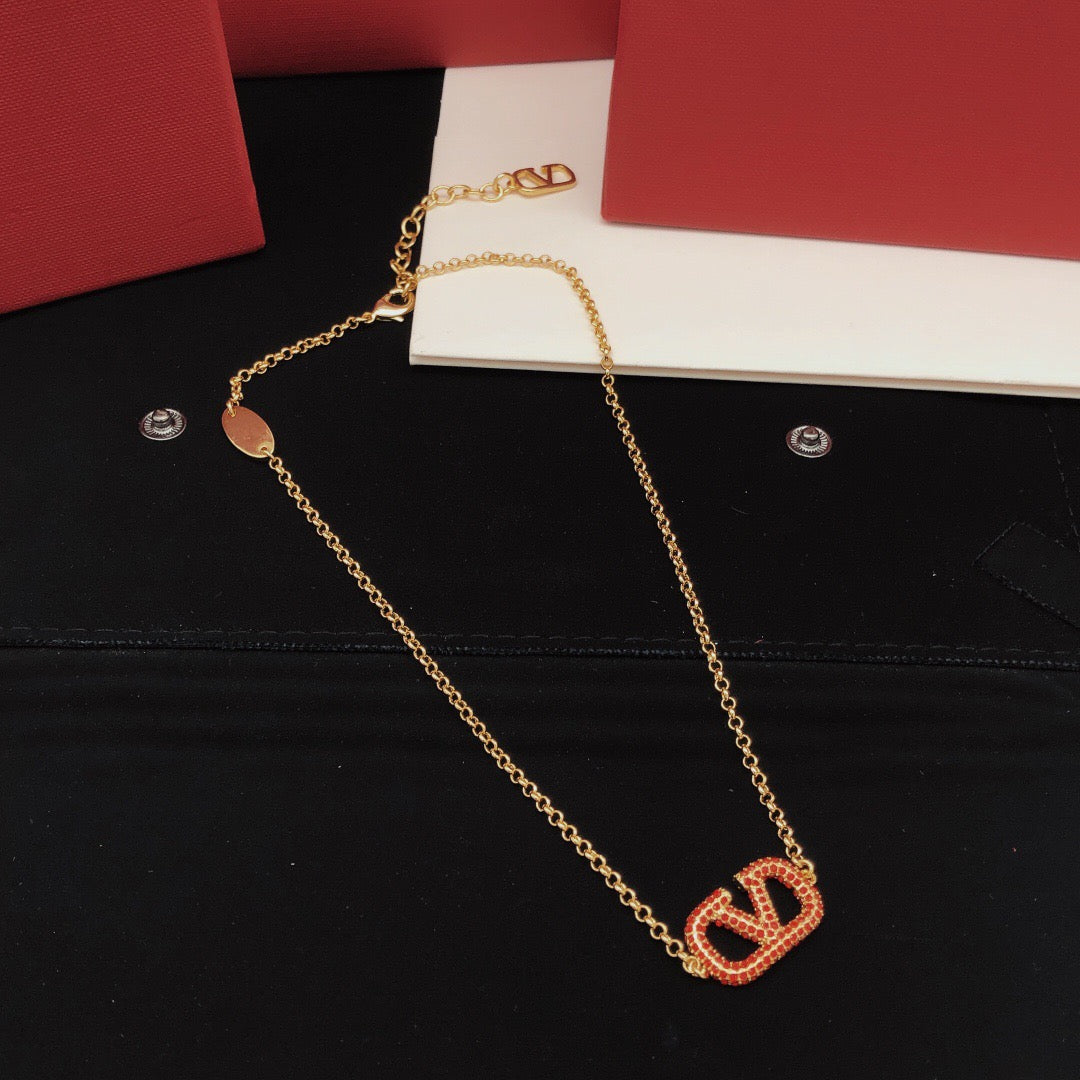 Martin Graham jewelry accessory in polished metal-tone – detail view