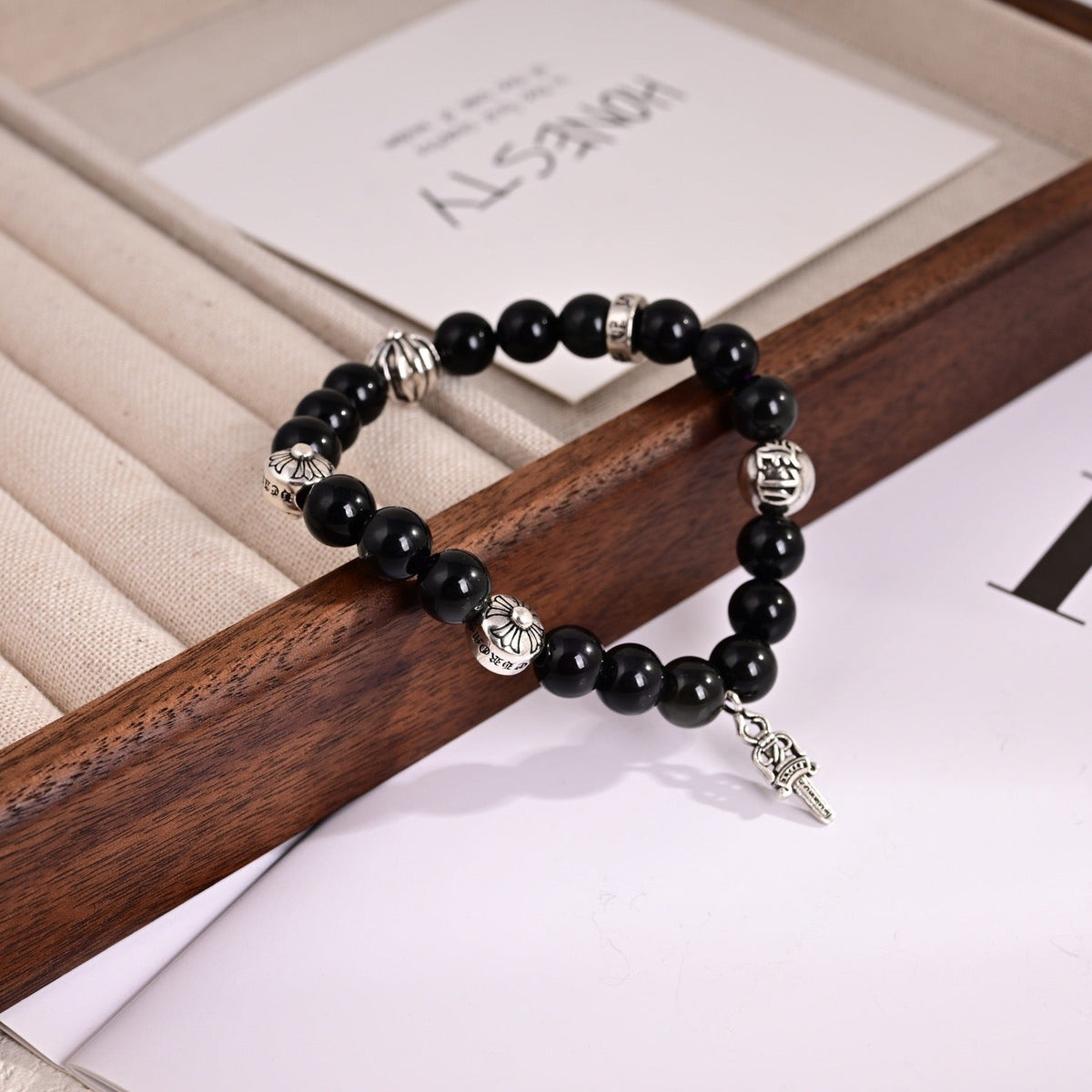 Martin Graham bracelet in polished metal-tone – detail view