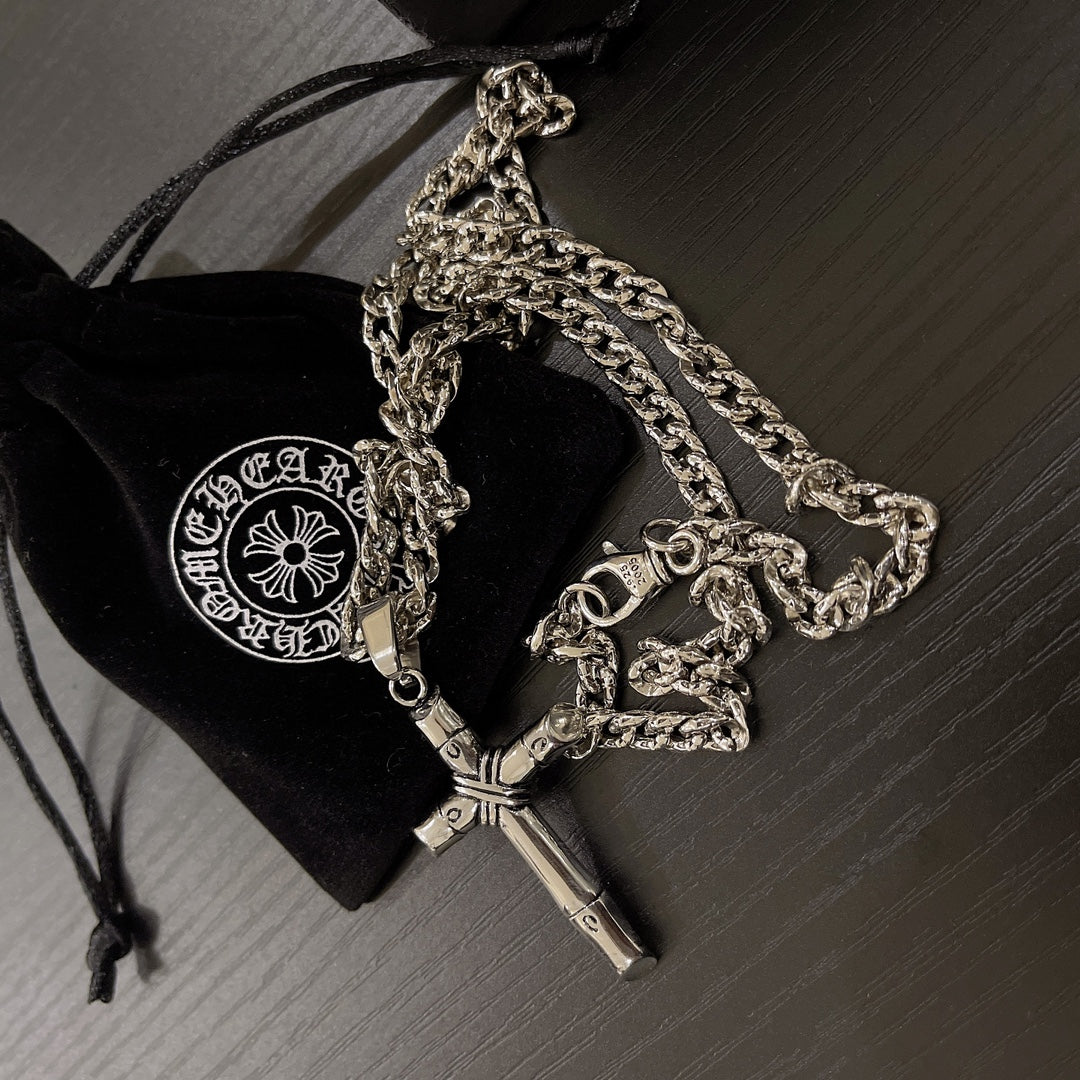 Martin Graham pendant necklace in polished metal-tone – detail view
