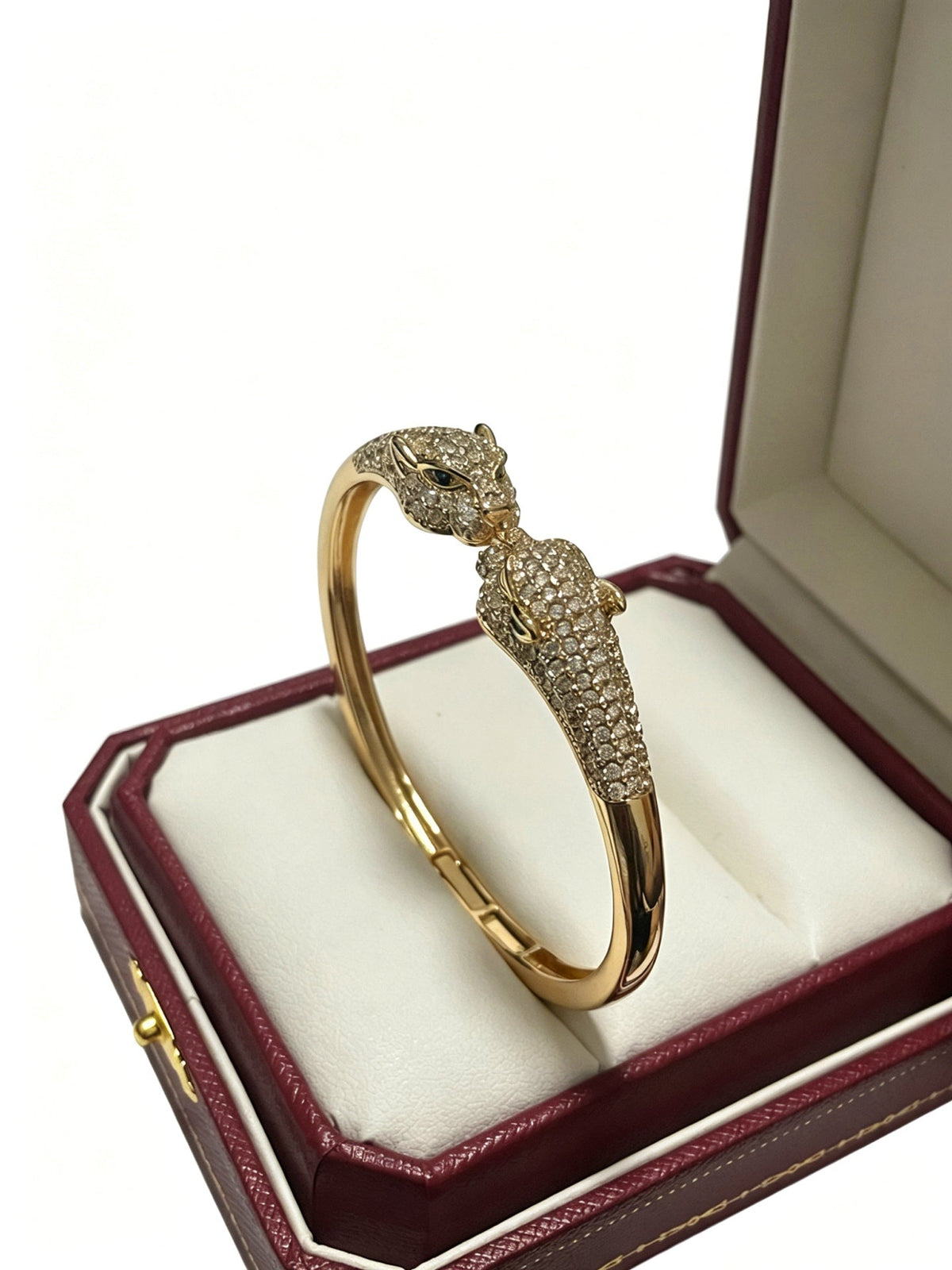 Martin Graham bracelet in polished metal-tone – detail view
