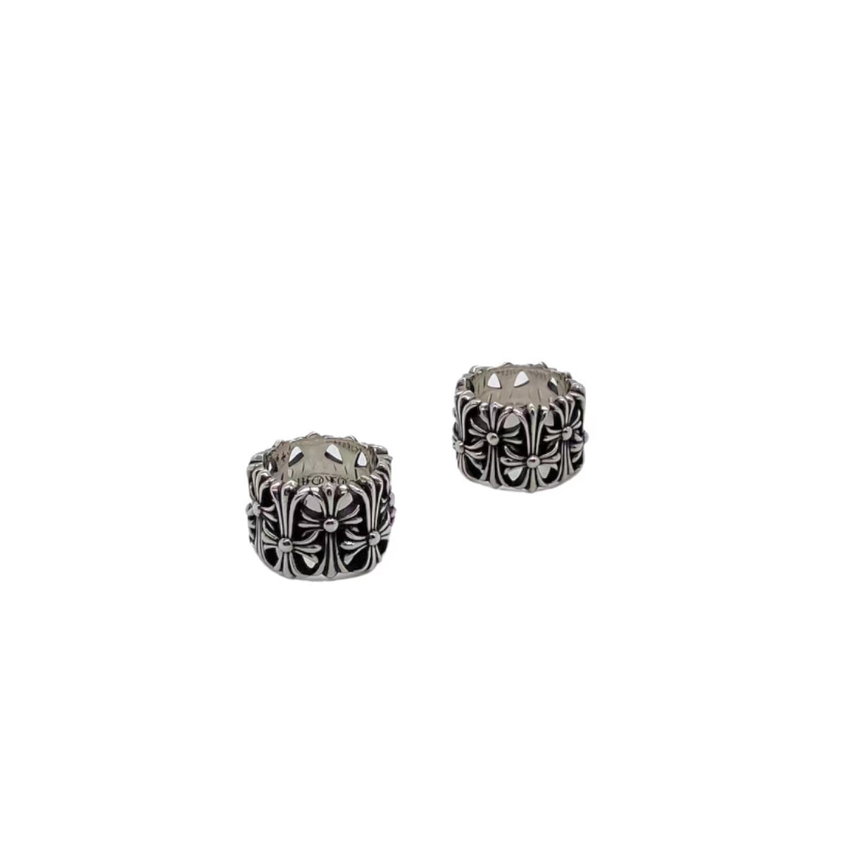 Martin Graham ring in polished metal-tone – detail view