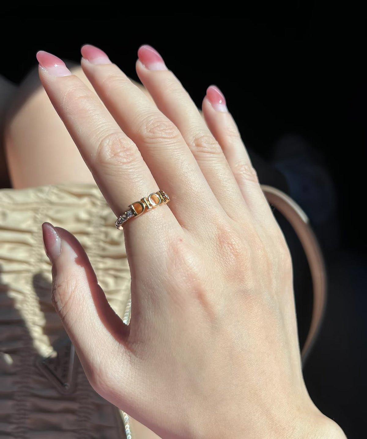 Martin Graham ring in polished metal-tone – detail view
