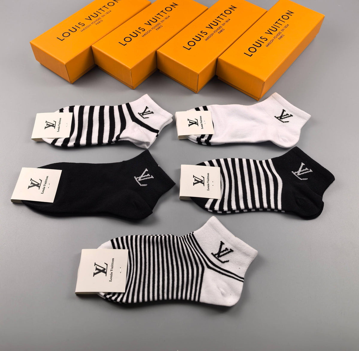Louis Vuitton Short Socks - 5-Pair Set