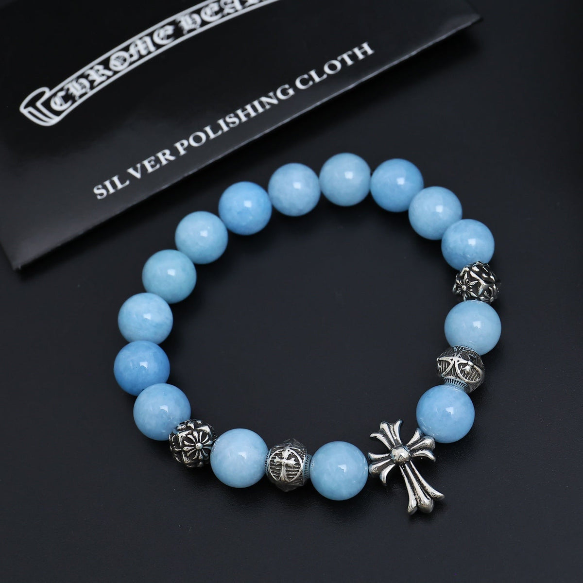 Martin Graham beaded bracelet in polished metal-tone – detail view