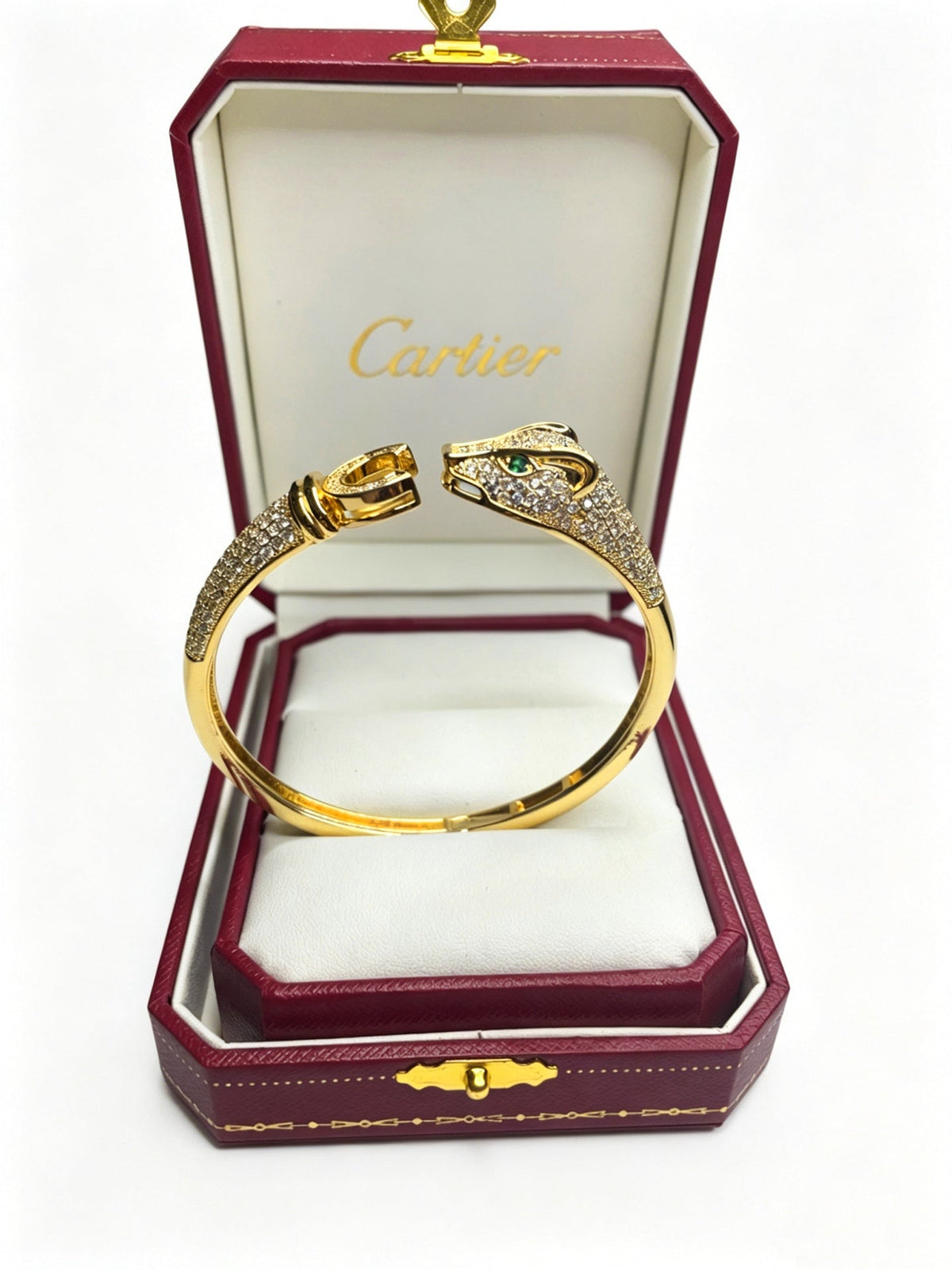 Martin Graham bracelet in polished metal-tone – detail view