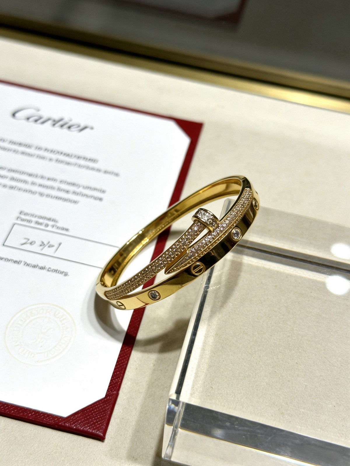 Martin Graham bracelet in polished metal-tone – side detail