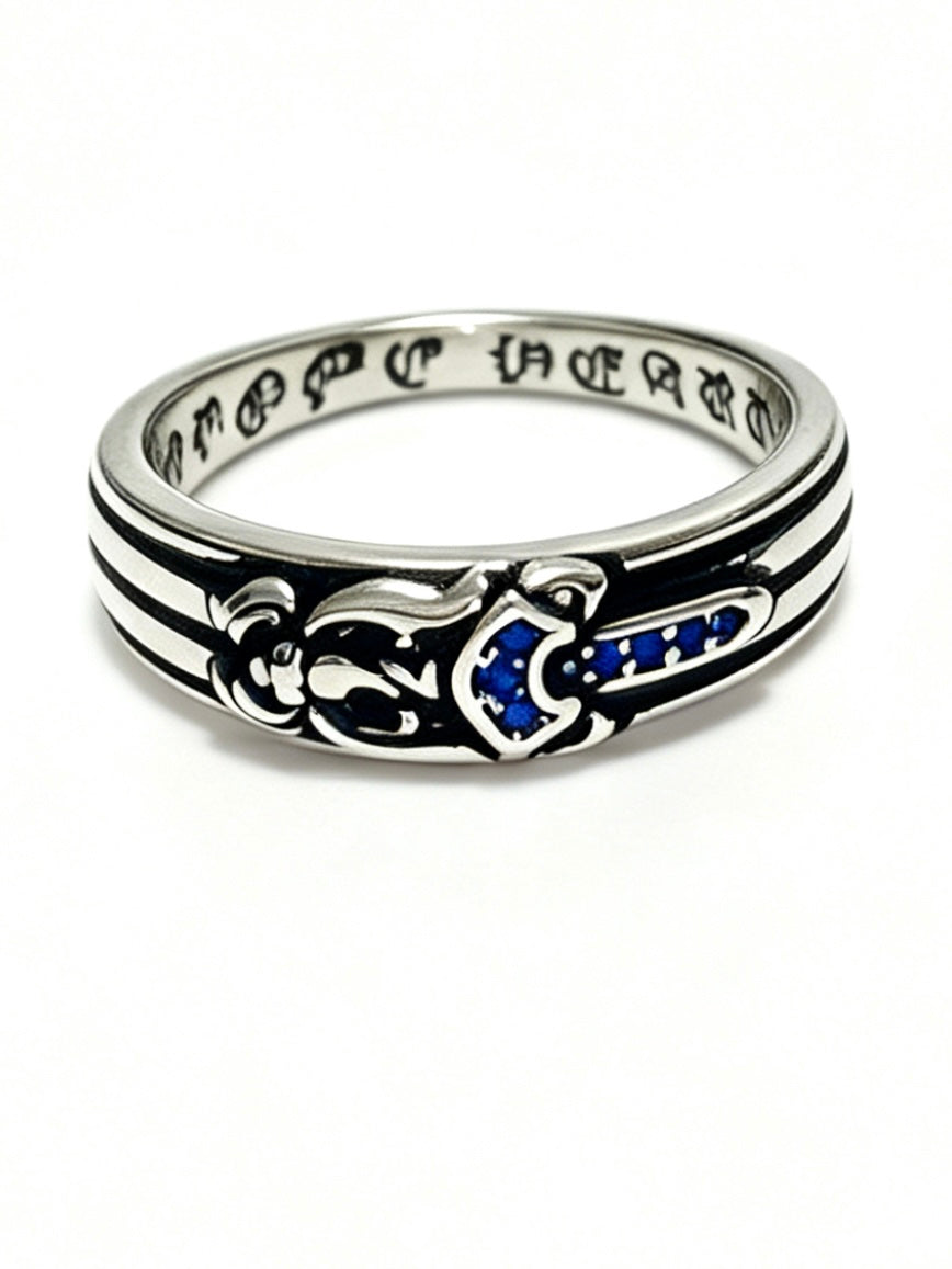 Martin Graham ring in polished metal-tone – side detail