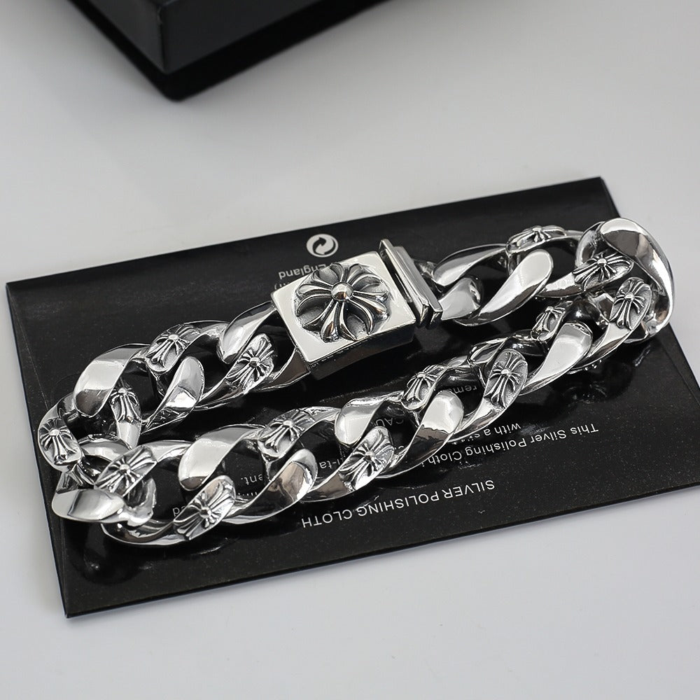 Martin Graham bracelet in polished metal-tone – side detail