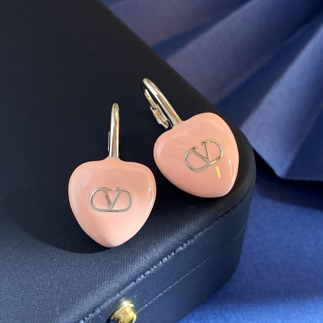 Martin Graham earrings in polished metal-tone – side detail