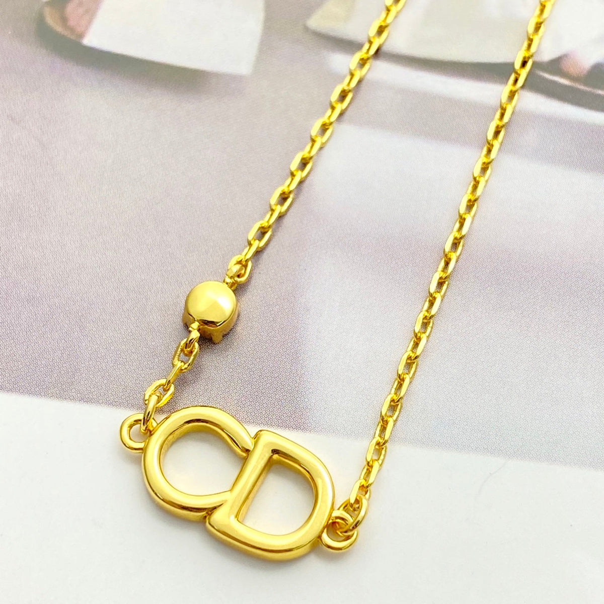 Martin Graham bracelet in polished metal-tone – side detail