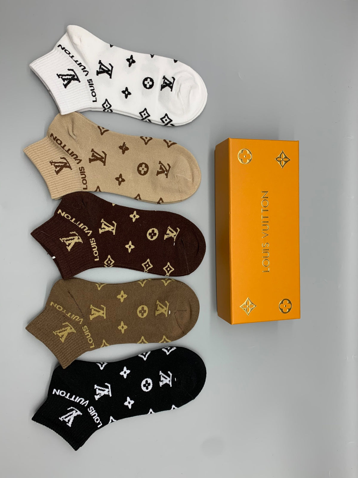 Louis Vuitton Monogram-Style Motifs No-Show Socks