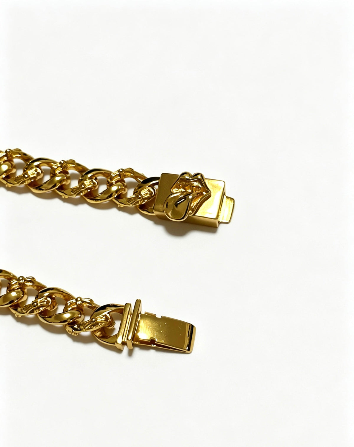 Martin Graham bracelet in polished metal-tone – side detail