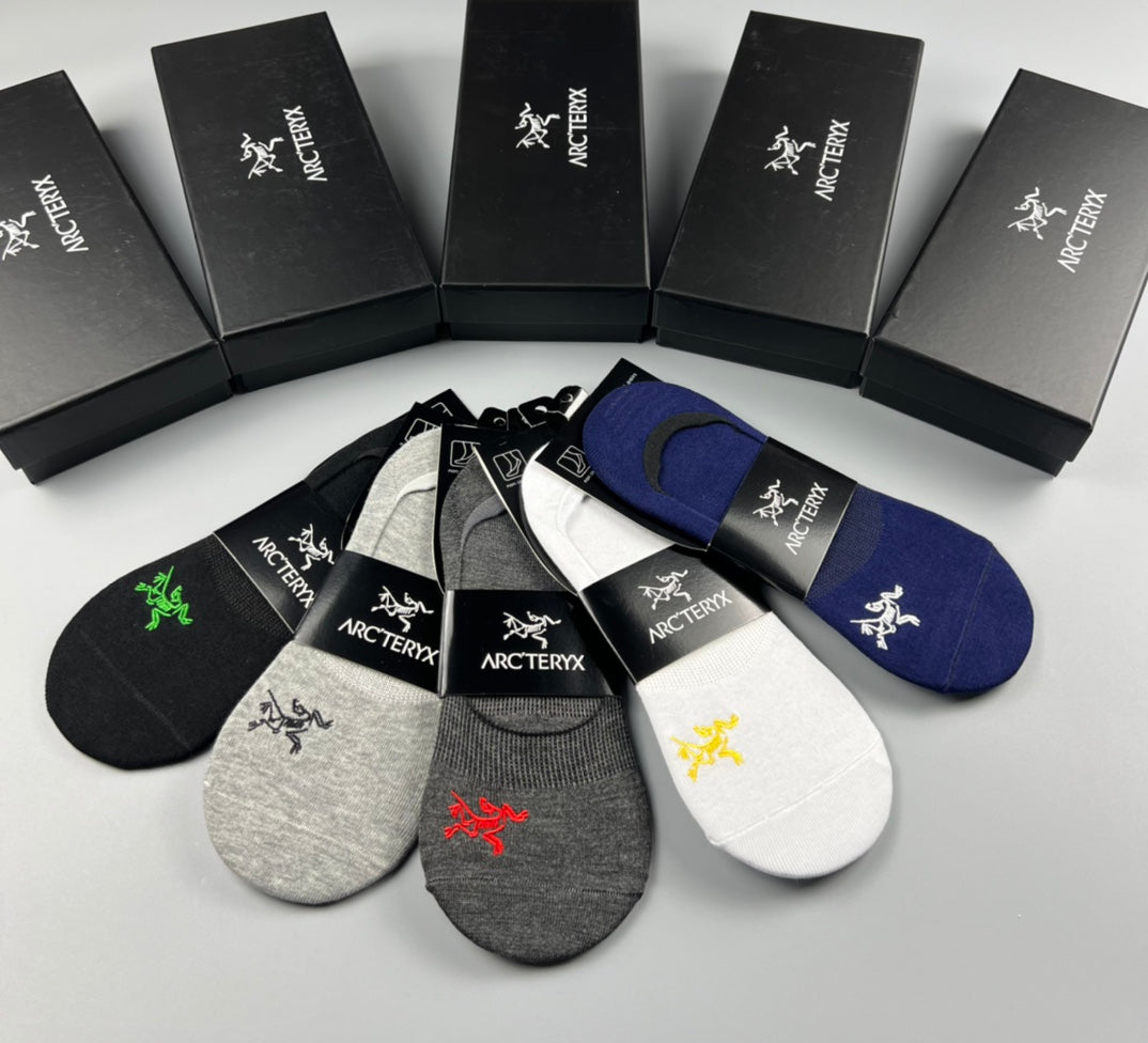Arc'teryx Cotton Visible Logo, Stripe Or Motif Details No-Show Socks - 5-Pair Set