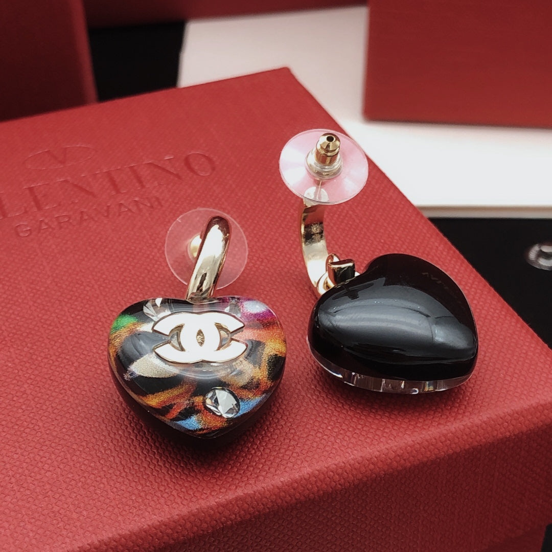 Heart Statement Earrings in Gold-Tone – Heart Detail – Design 002 side detail
