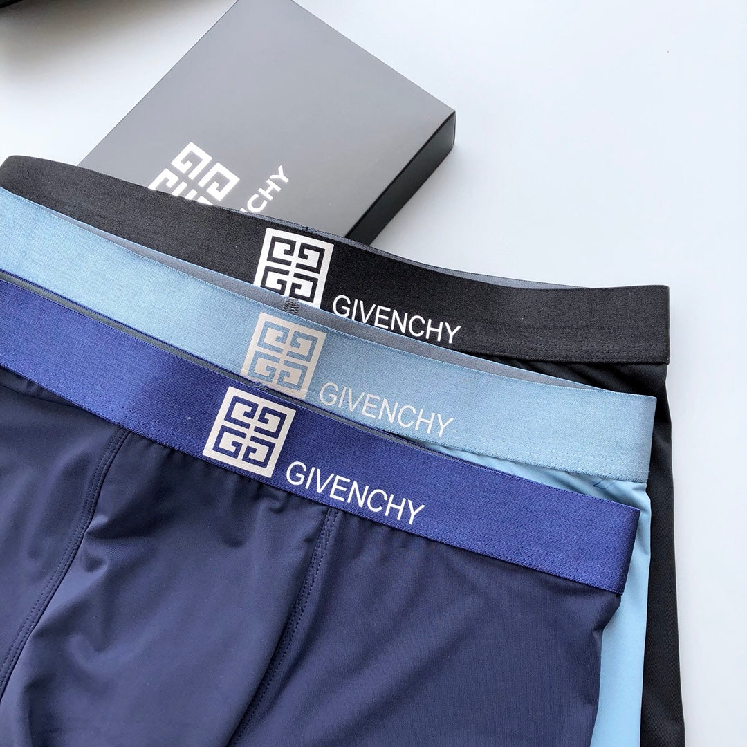 Givenchy Contrast Logo Men's Trunk Underwear - 3-Piece Box