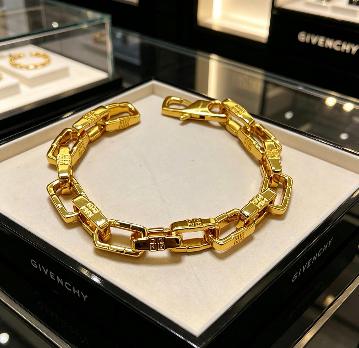 Martin Graham bracelet in polished metal-tone – side detail