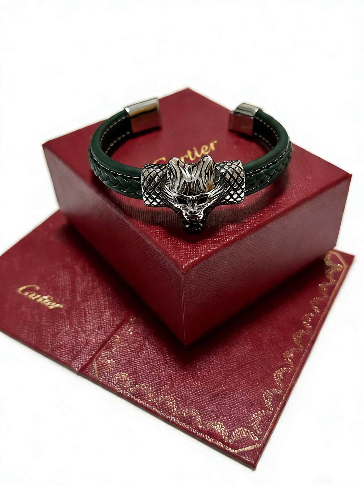 Martin Graham bracelet in polished metal-tone – side detail