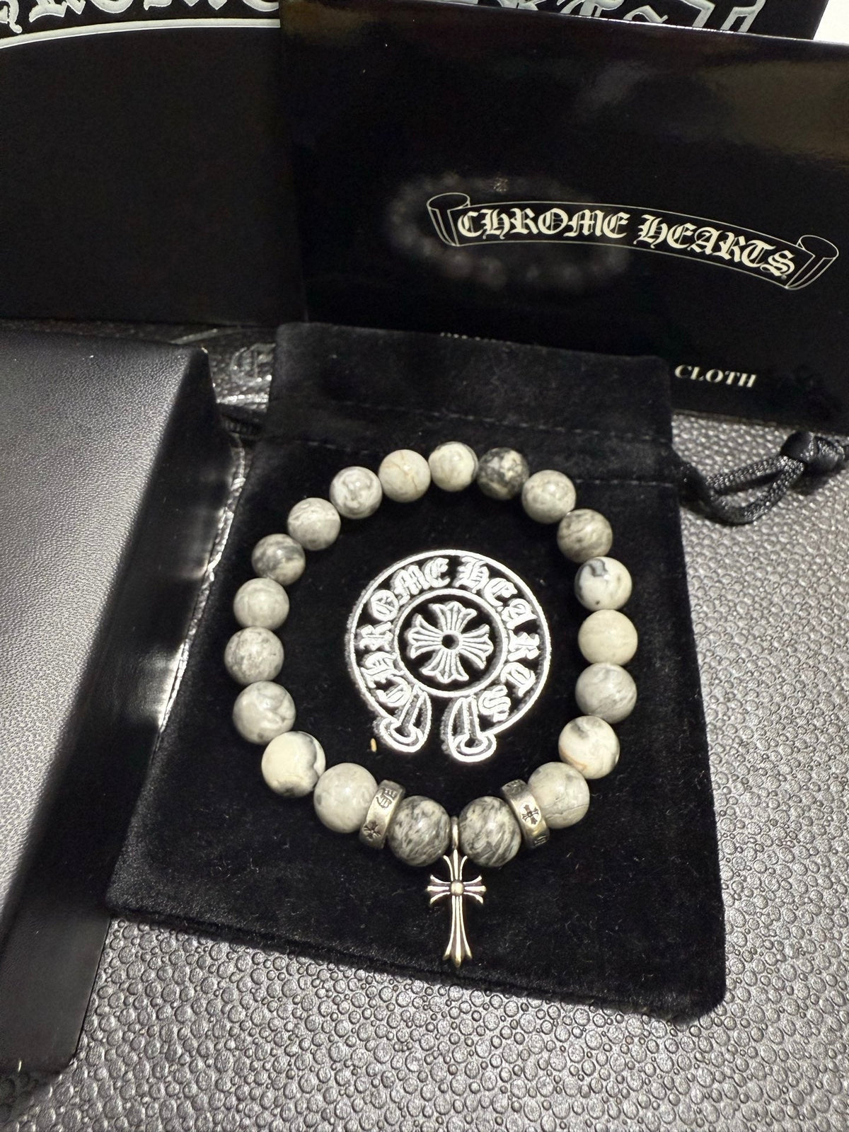 Martin Graham beaded bracelet in polished metal-tone – side detail
