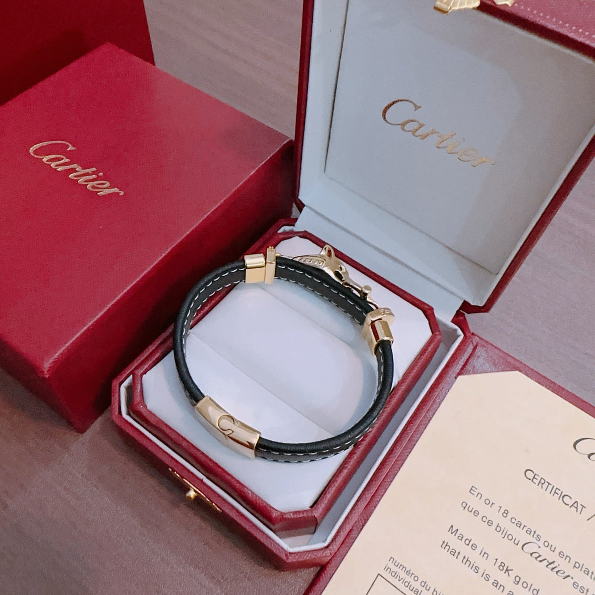 Martin Graham bracelet in polished metal-tone – side detail