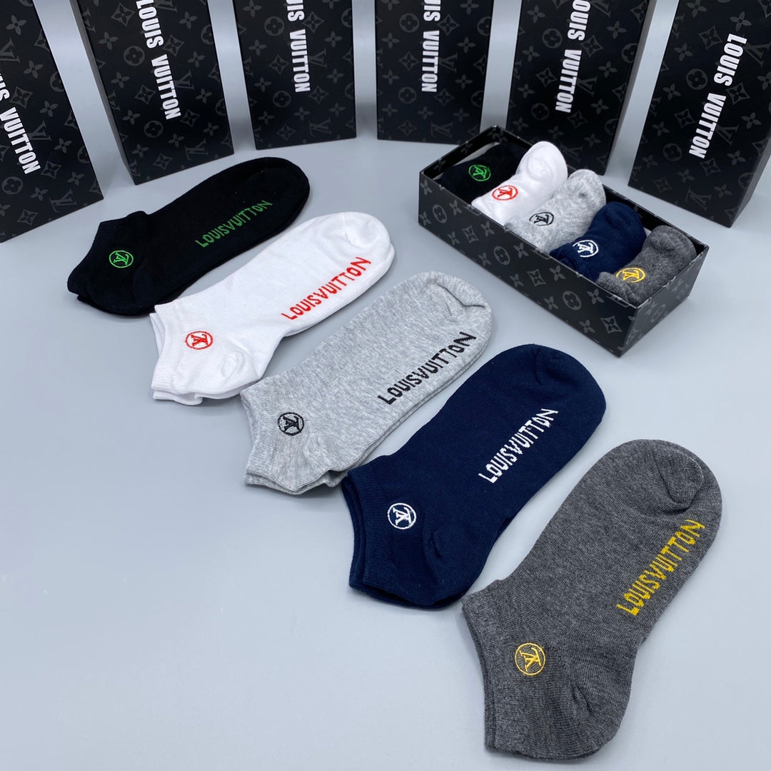 Louis Vuitton Elongated Contrast Wordmarks Ankle Socks - 5-Pair Set