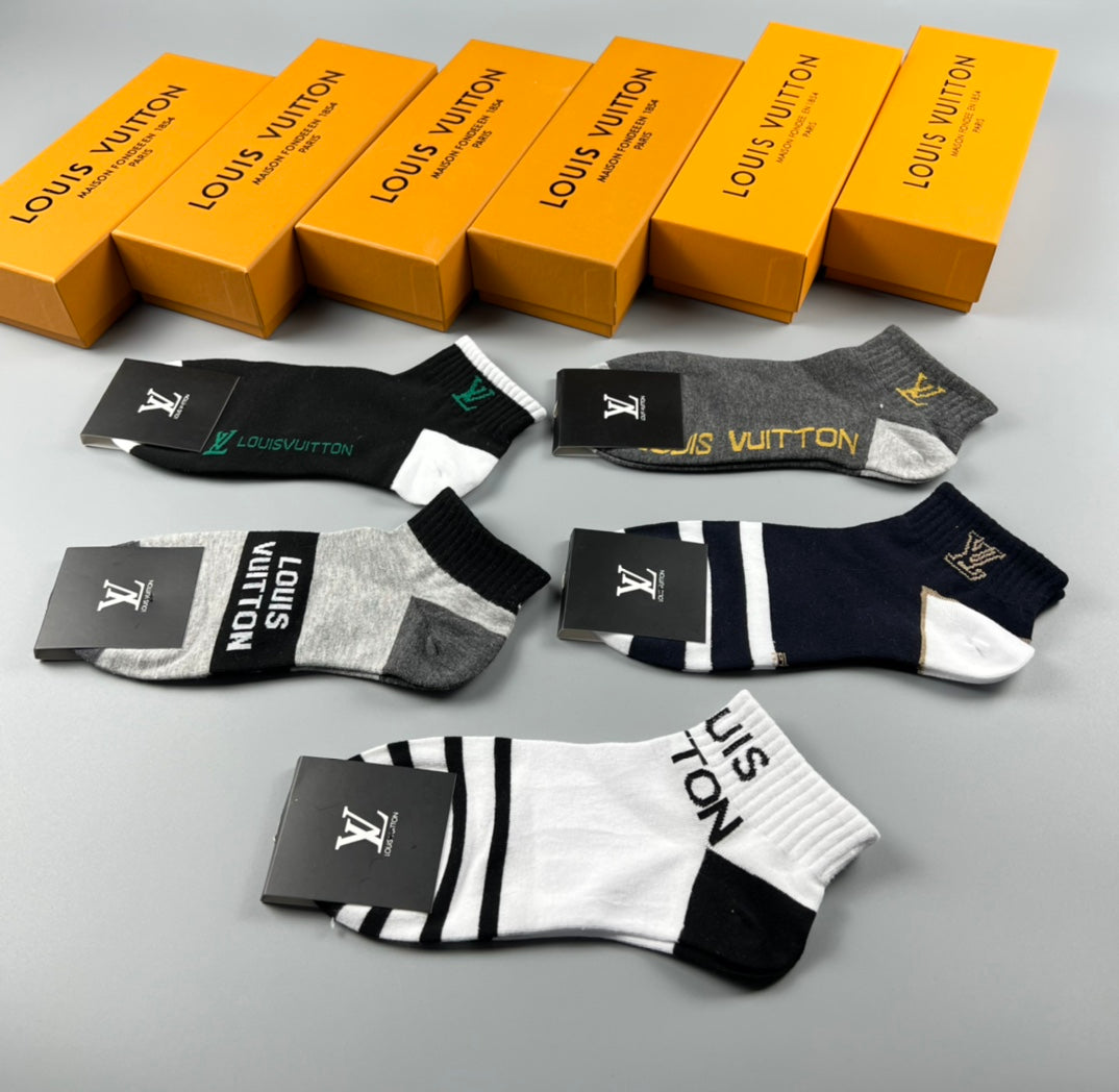 Louis Vuitton Assorted Initial And Star Motifs Ankle Socks - 5-Pair Set