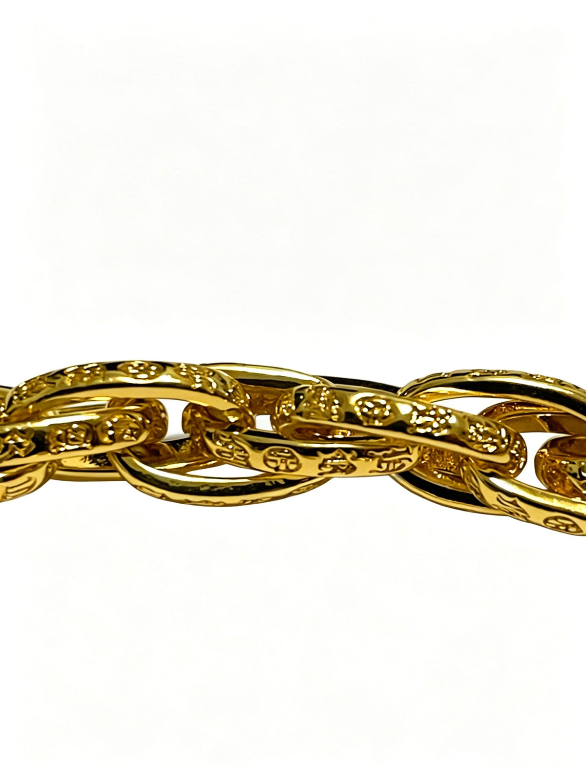 Martin Graham pendant necklace in polished metal-tone – close-up detail