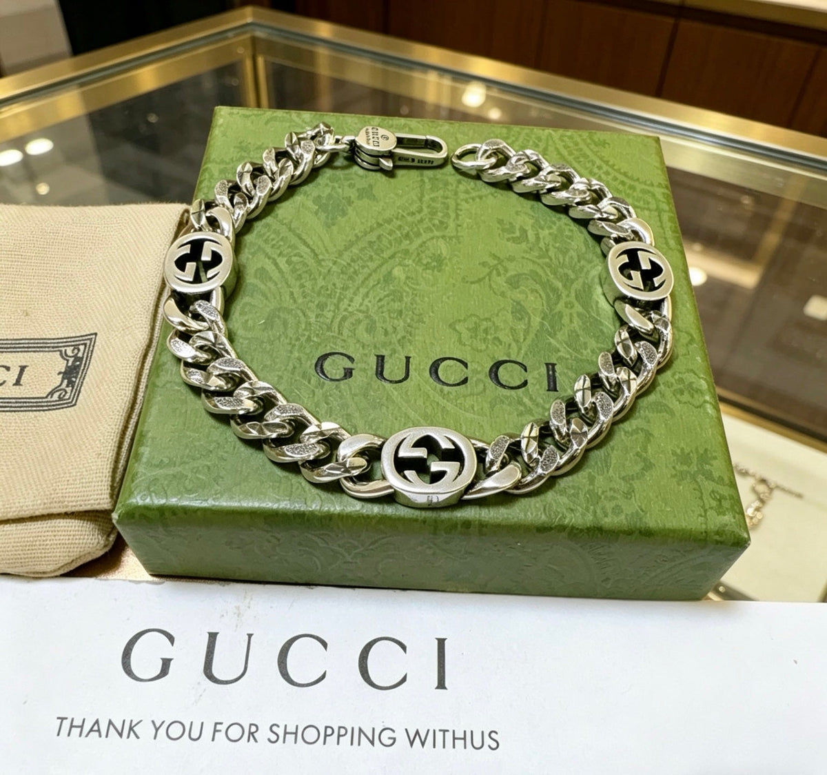 Martin Graham bracelet in polished metal-tone – close-up detail