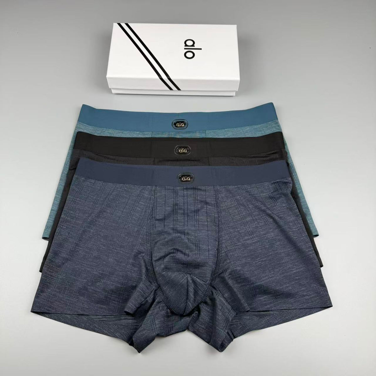 Alo Logo Detail Men's Boxer Briefs - 3-Piece Box
