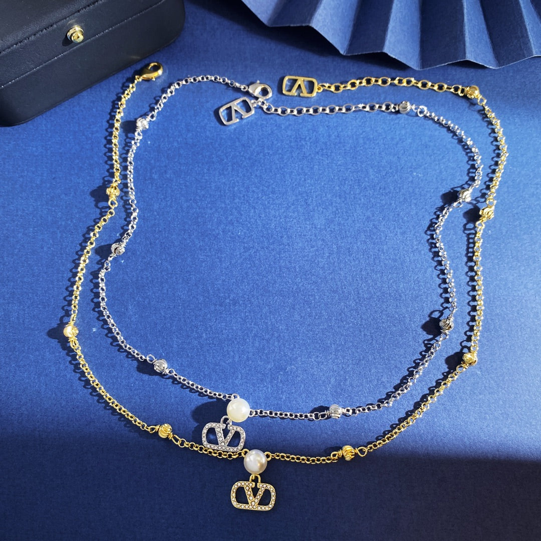Martin Graham jewelry accessory in polished metal-tone