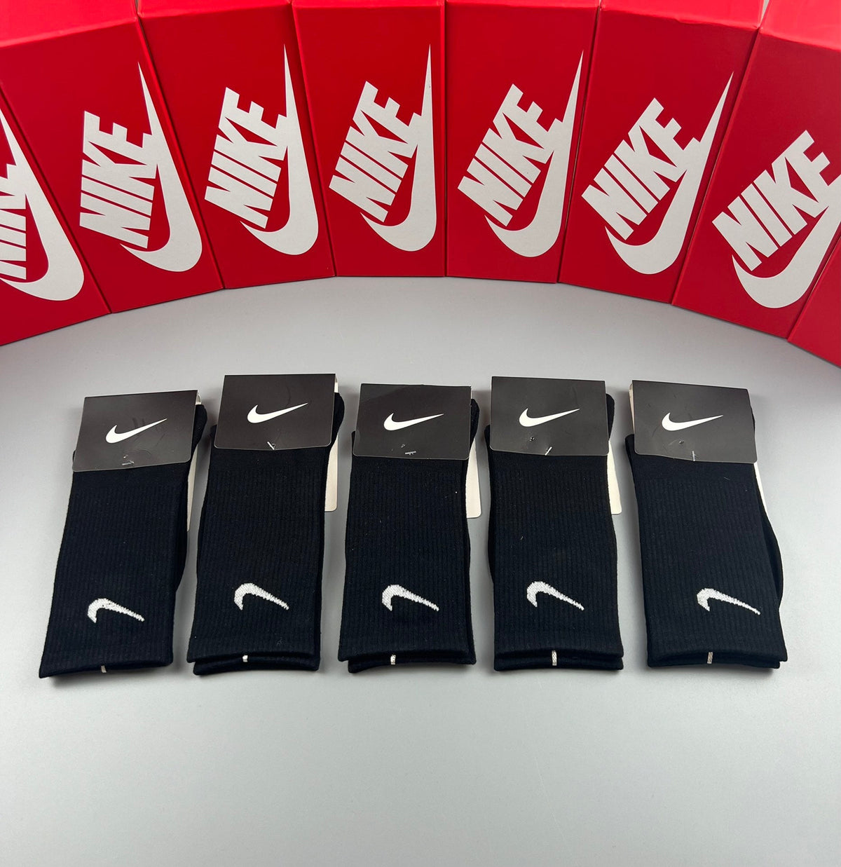 Nike Classic Swoosh Crew Socks