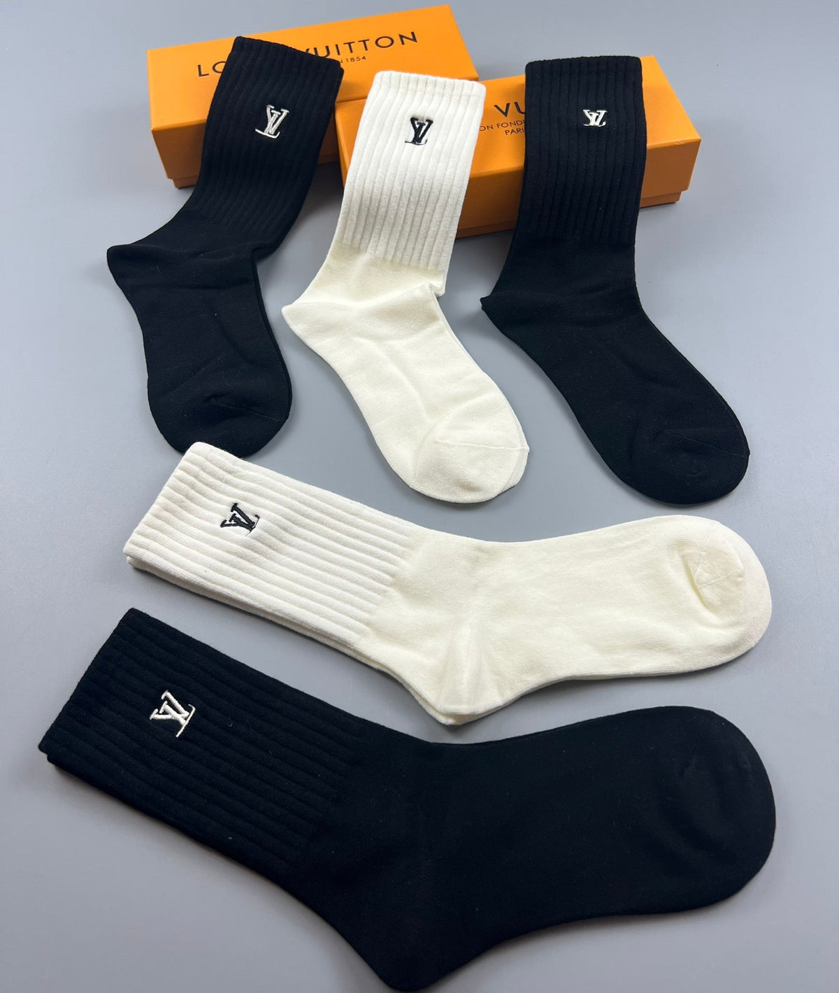 Louis Vuitton Cotton Socks - 5-Pair Set