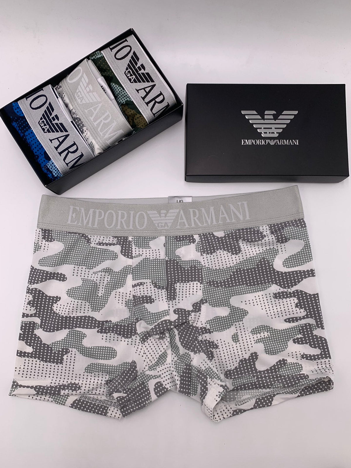 Armani Contrast Waistbands And Understated Front Branding Men's Boxer Briefs
