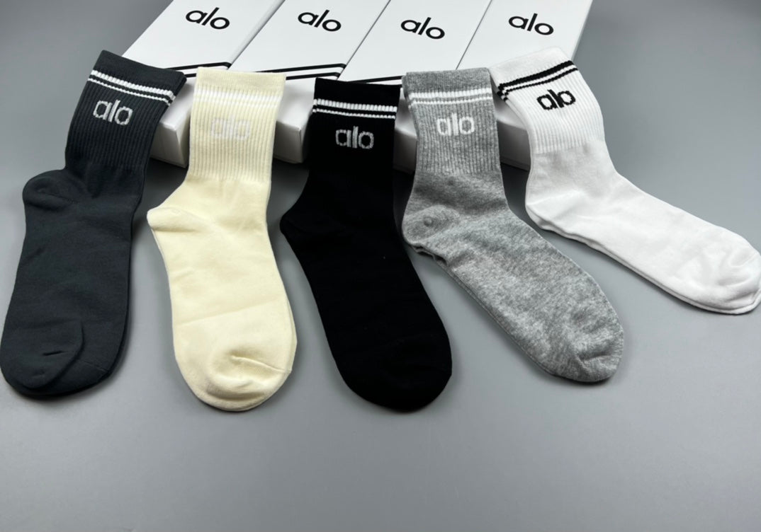 Alo Classic Crew Socks - Assorted Set