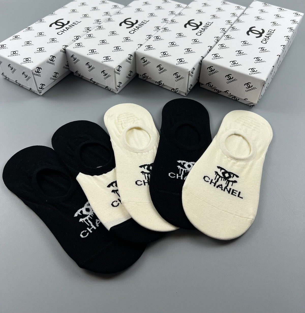 Chanel Cotton Visible Logo, Stripe Or Motif Details No-Show Socks - 5-Pair Set