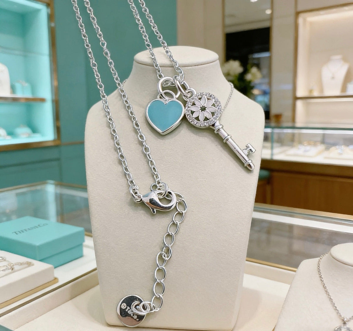 Martin Graham jewelry accessory in polished metal-tone – close-up detail