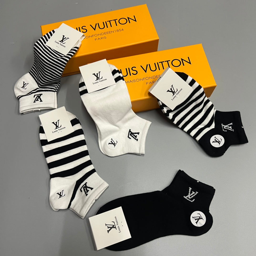 Louis Vuitton Small Initial Details Ankle Socks - 5-Pair Set