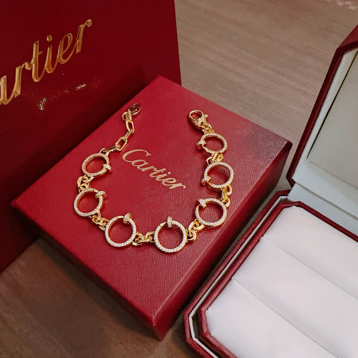 Martin Graham bracelet in polished metal-tone – close-up detail