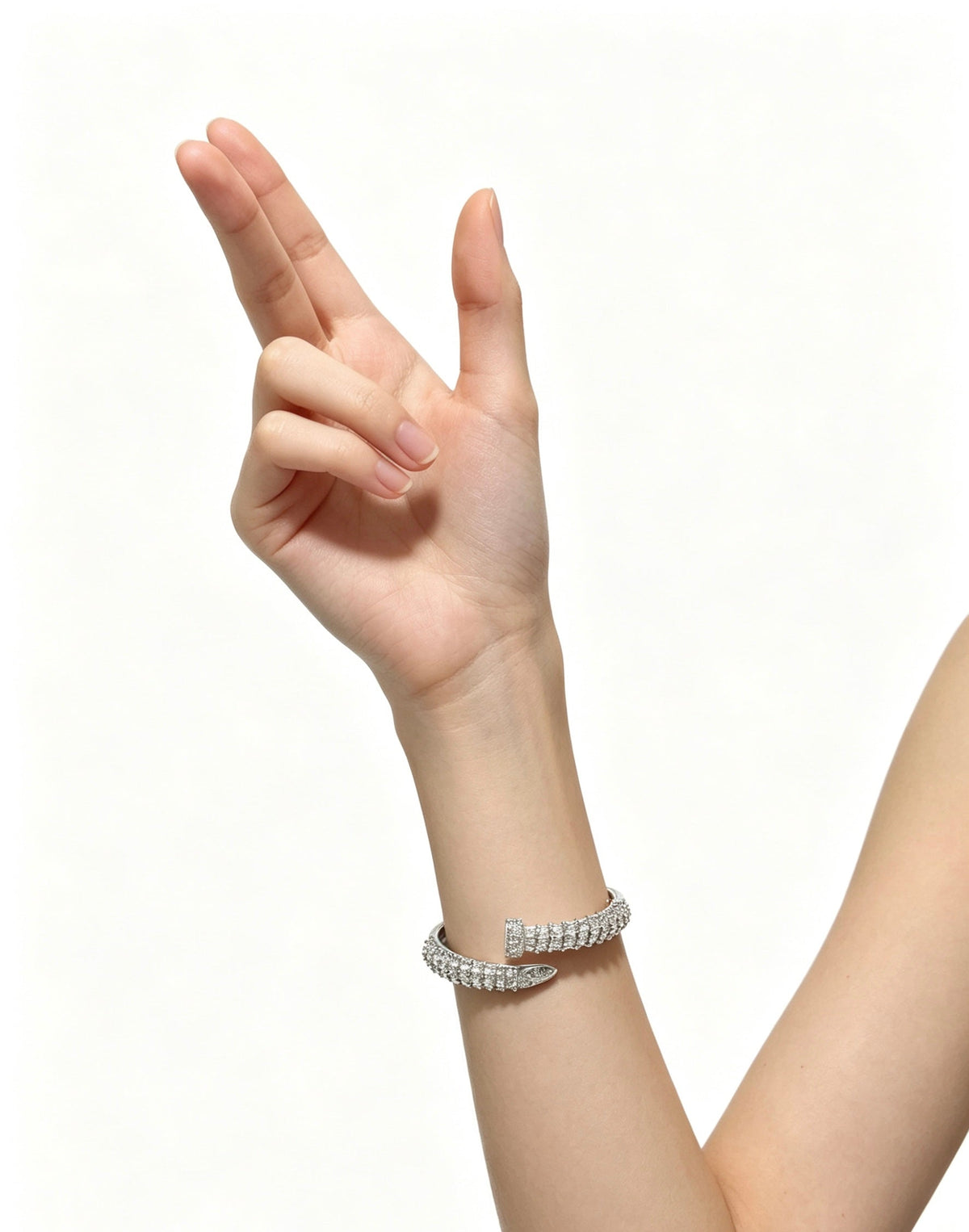 Martin Graham bracelet in polished metal-tone – close-up detail