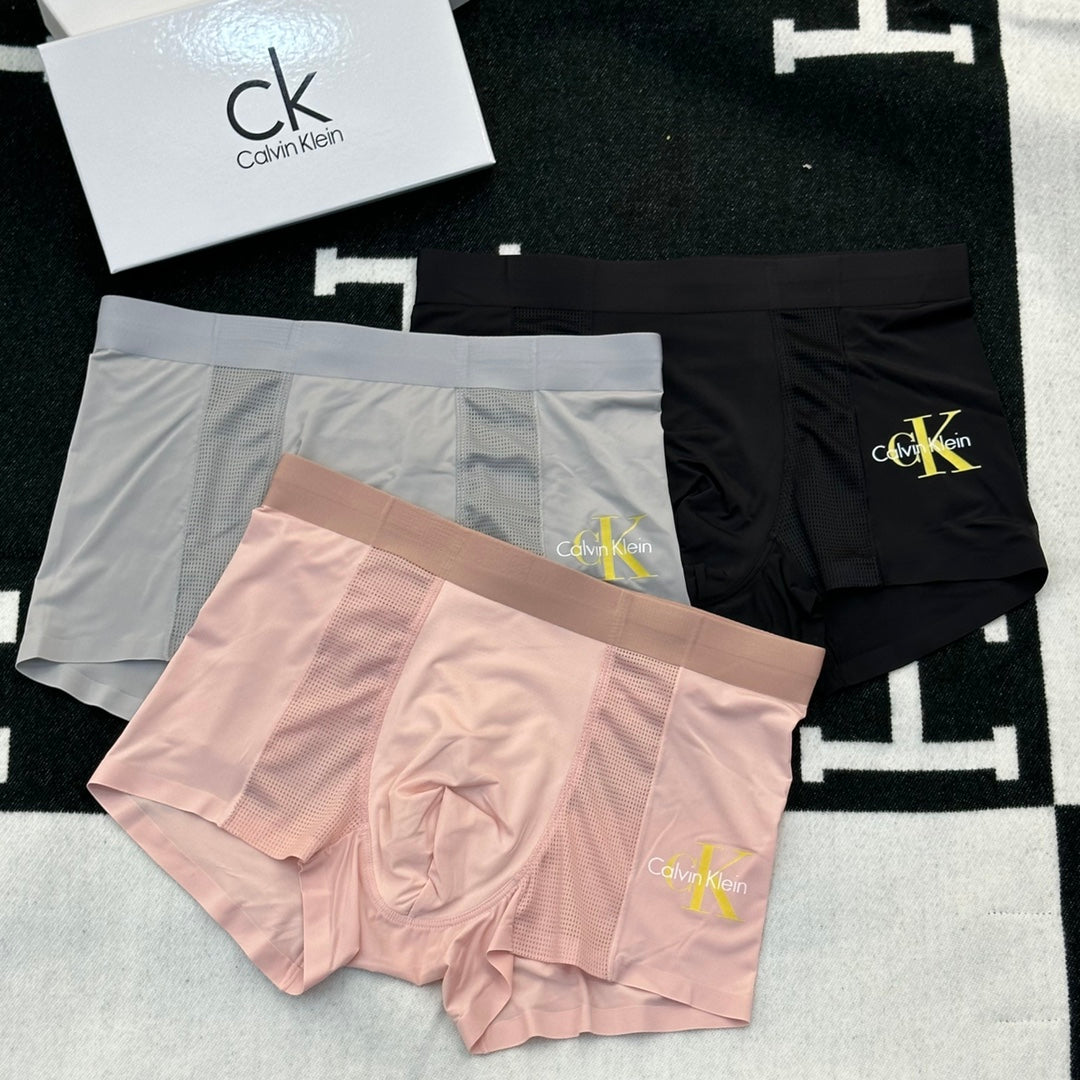 Louis Vuitton Solid Panels And Visible Emblem Details Men's Boxer Briefs - 3-Piece Box
