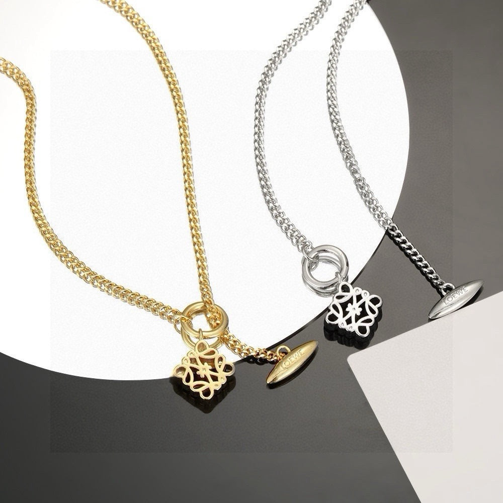 Martin Graham pendant necklace in polished metal-tone – close-up detail
