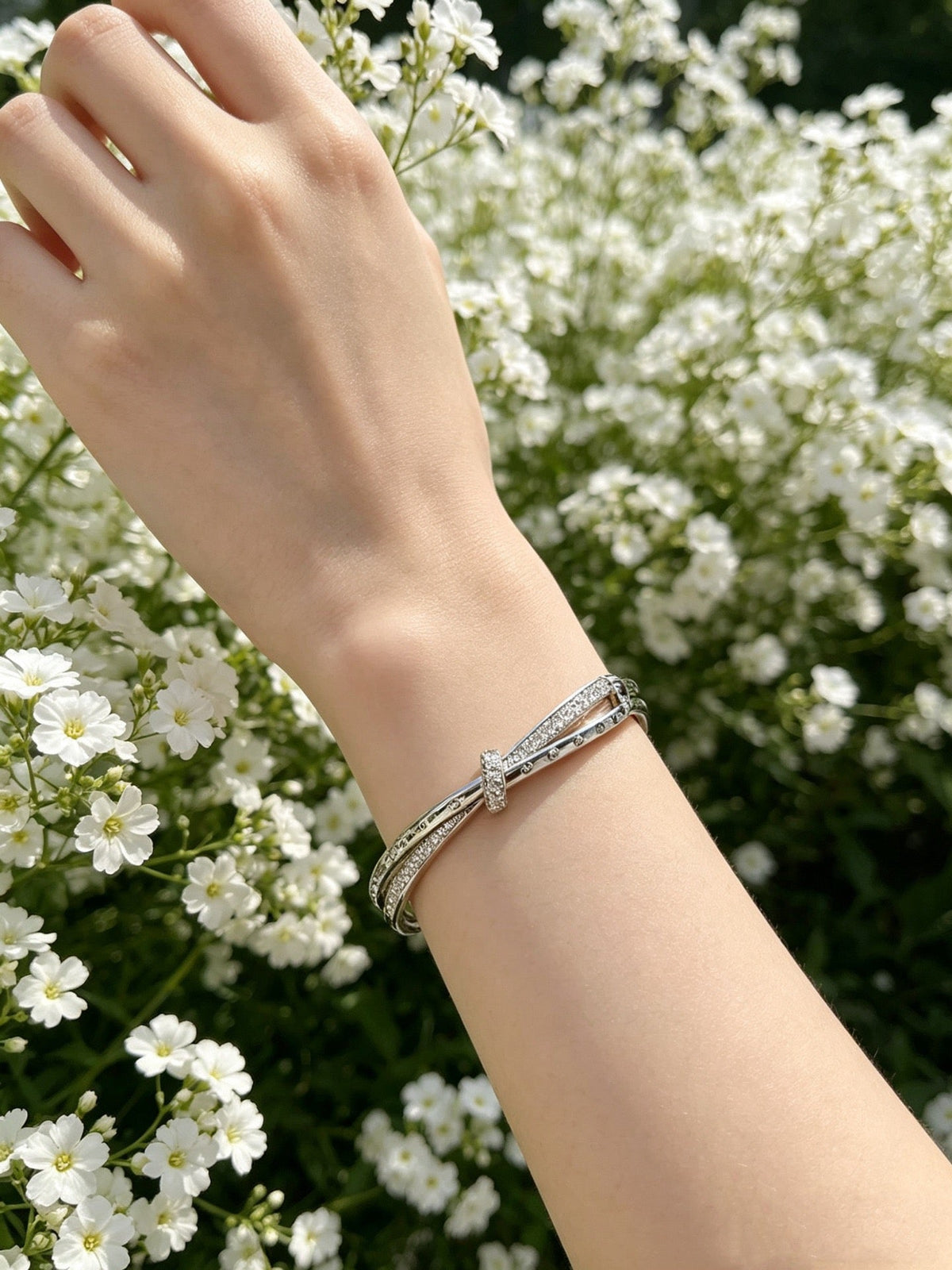 Martin Graham bracelet in polished metal-tone – close-up detail